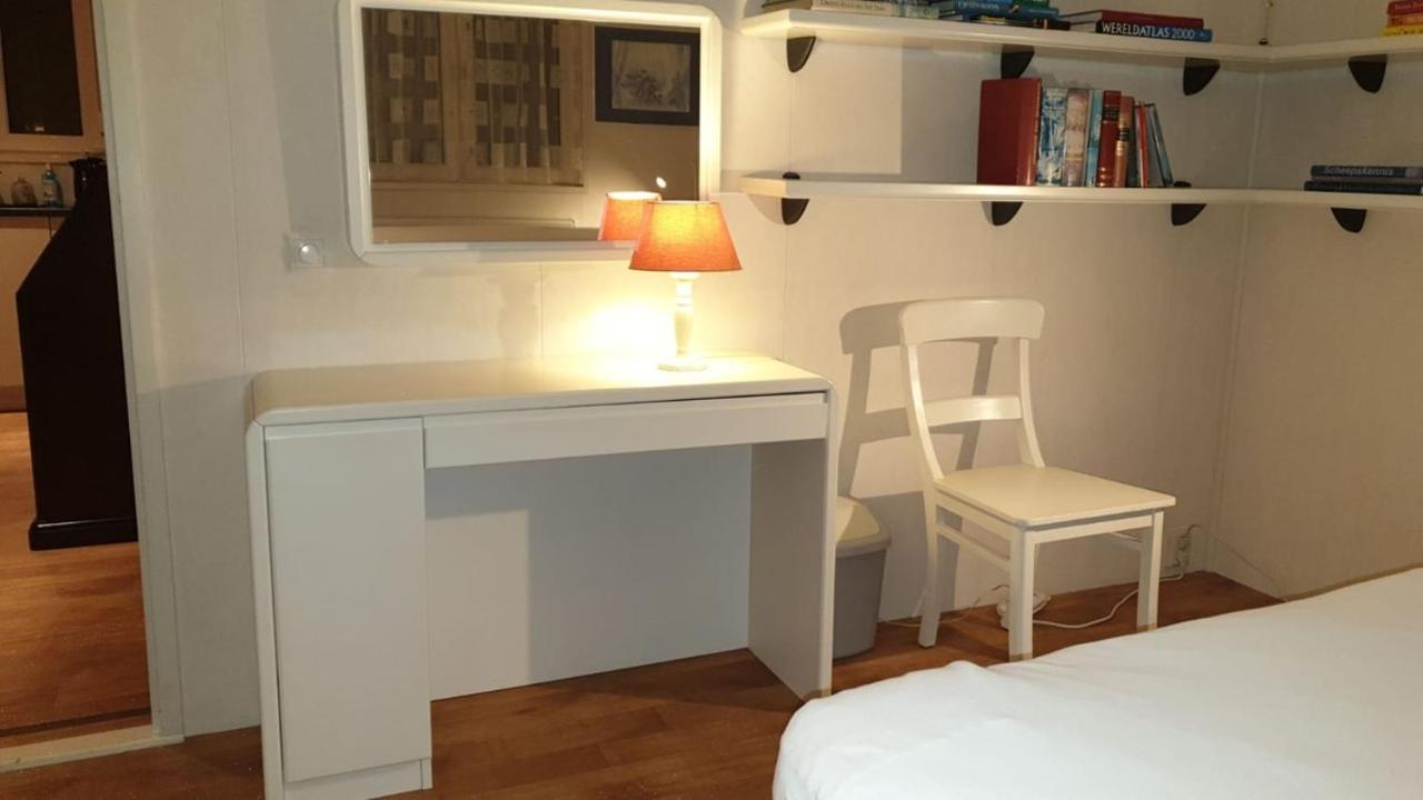 Chalet Buutengeweun, Met Luxe Jacuzzi En Tonsauna Sint Annaland Luaran gambar