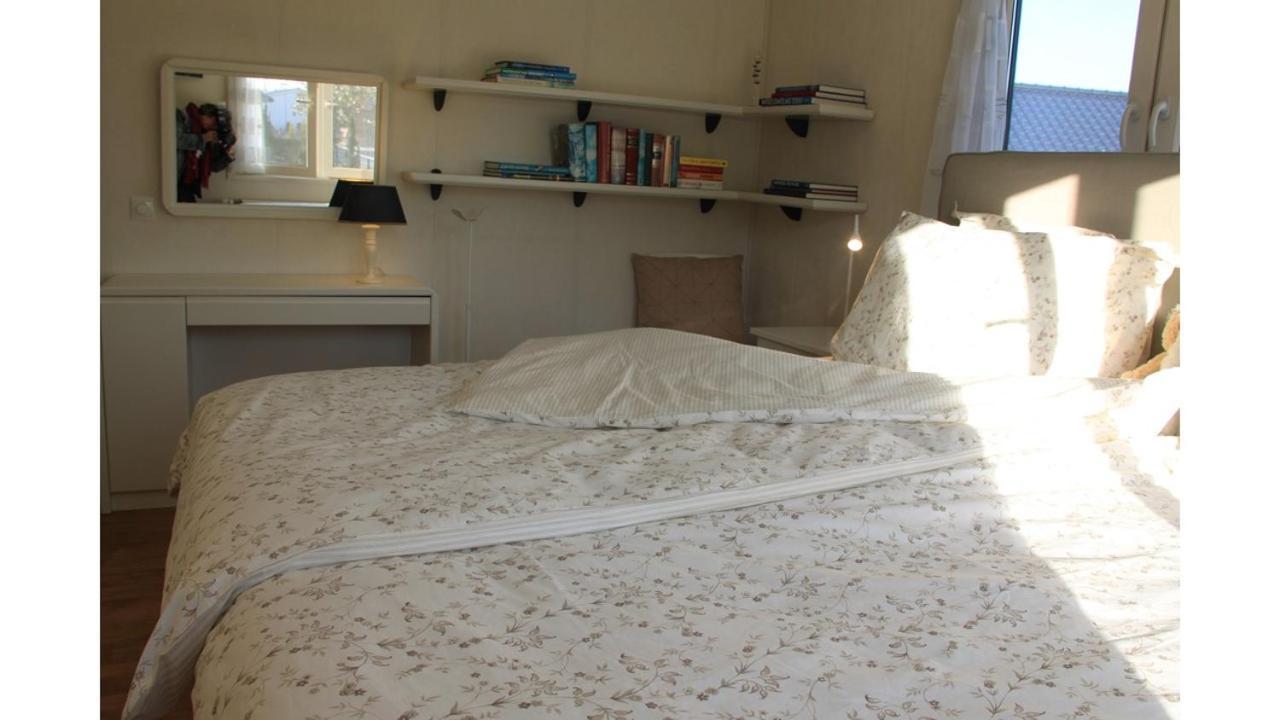Chalet Buutengeweun, Met Luxe Jacuzzi En Tonsauna Sint Annaland Luaran gambar