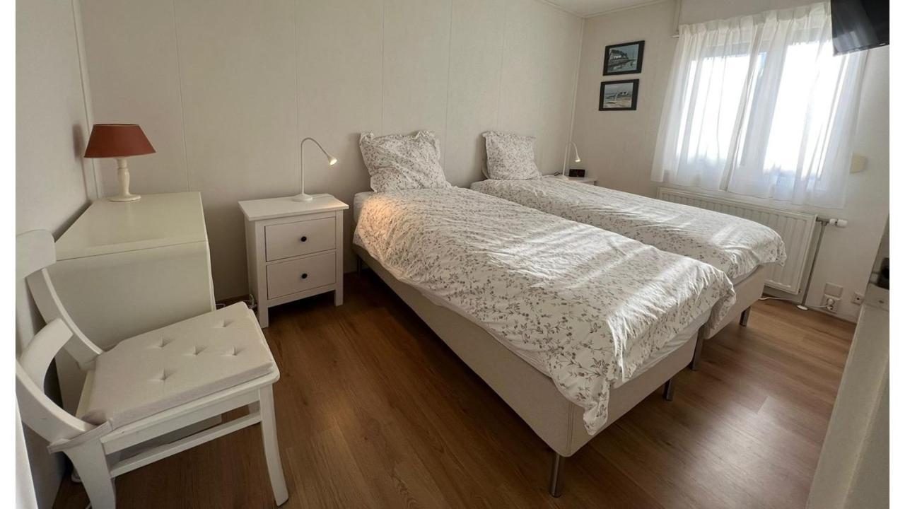 Chalet Buutengeweun, Met Luxe Jacuzzi En Tonsauna Sint Annaland Luaran gambar